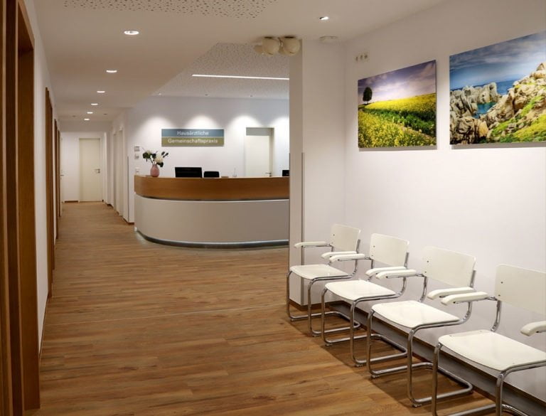 Fotografie und Bildbearbeitung Referenzprojekt designplus, Köln für Hausarztpraxis Köln-Sülz
