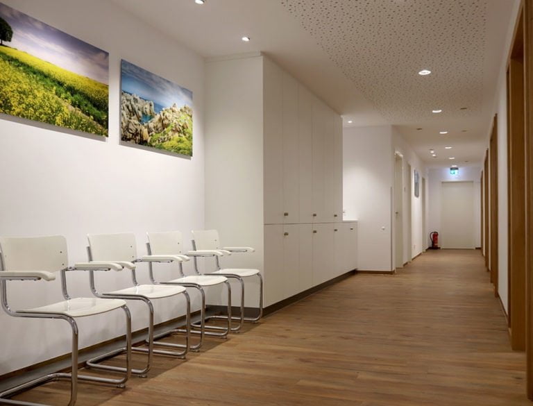 Fotografie und Bildbearbeitung Referenzprojekt designplus, Köln für Hausarztpraxis Köln-Sülz