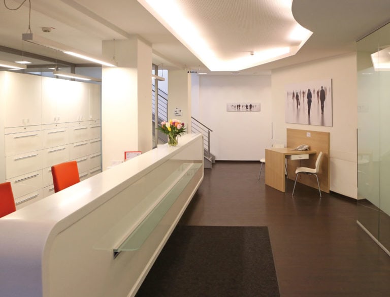 Fotografie und Bildbearbeitung Referenzprojekt designplus, Köln für MVZ Onkologie Köln