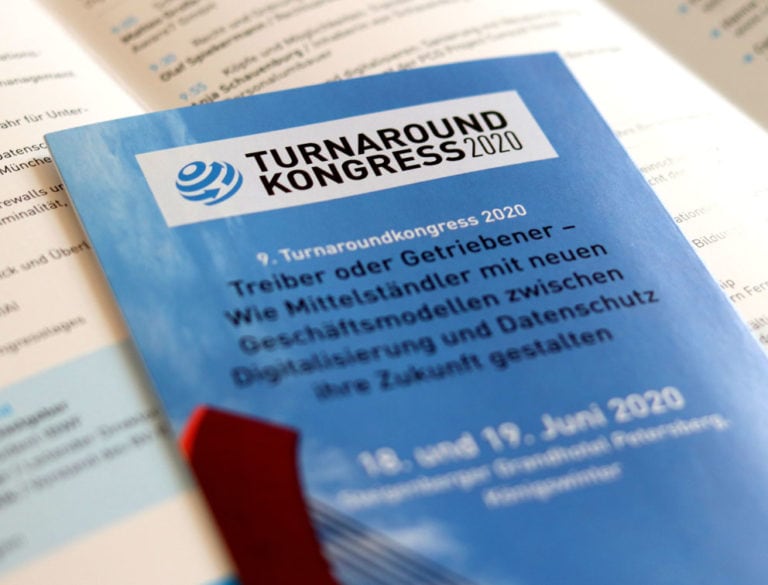 Werbemittel Grafik-Design Referenz Turnaround Kongress